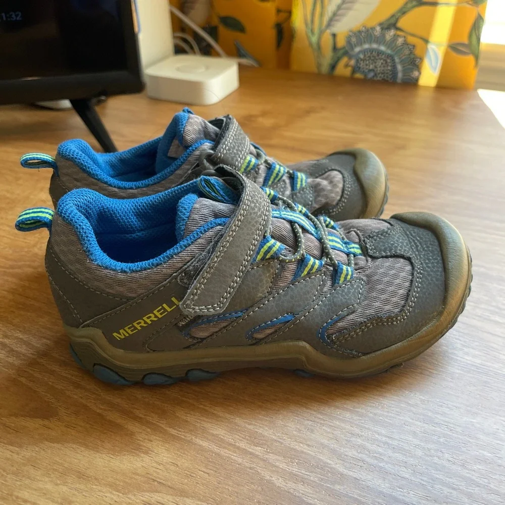 Merrell Chameleon 7 Access Low Waterproof Boys Hiking Shoes Grey Blue 13M